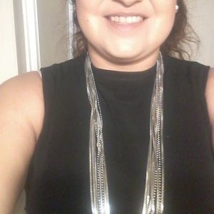 Meet your Posher, Manuela